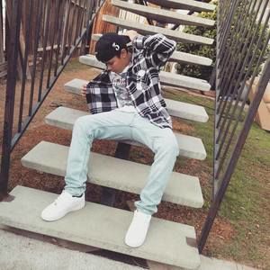 Meet your Posher, Nicholas